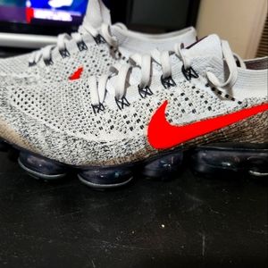 Nike Vapormax men's 9.5